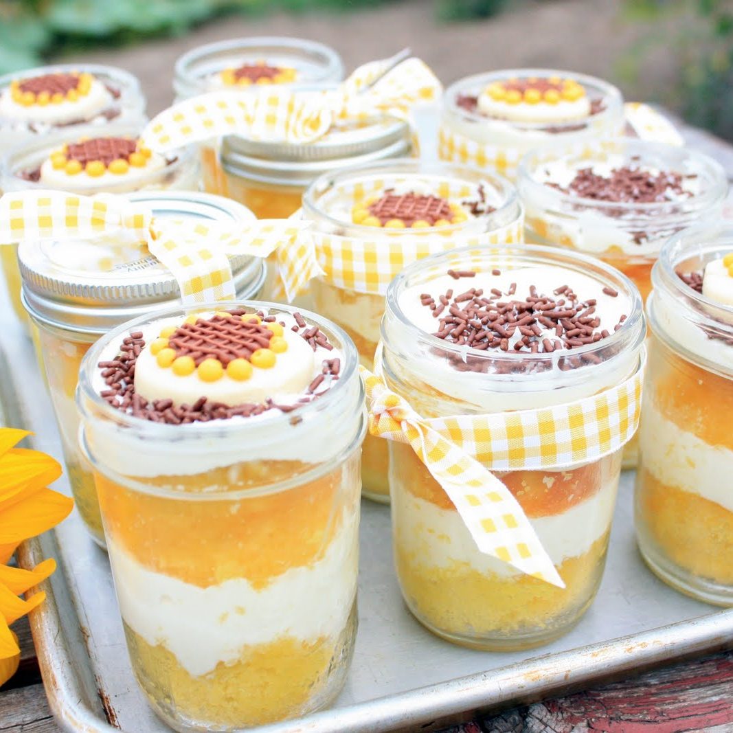 cake jars